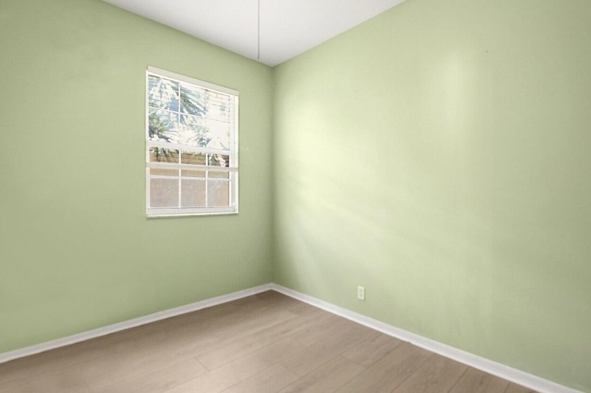 lovely upgraded kitchen &amp; baths with great sqft. This community - photo 24