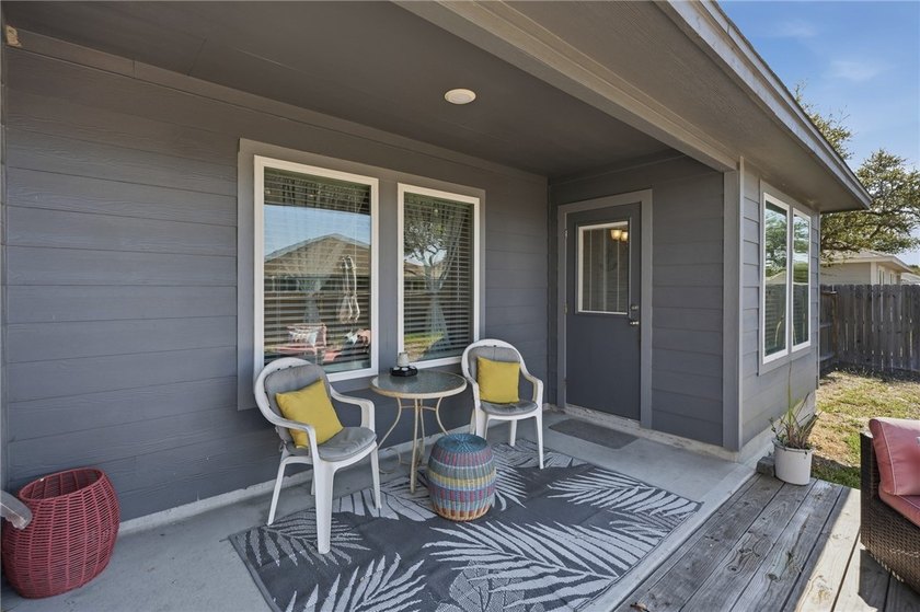 Charming 3-bed, 2-bath brick/rock home in the desirable Kokomo - photo 24