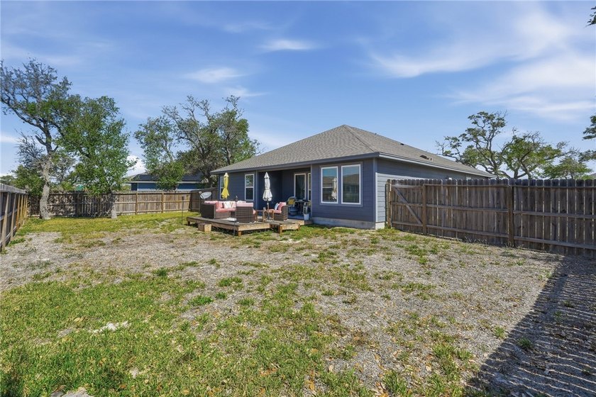 Charming 3-bed, 2-bath brick/rock home in the desirable Kokomo - photo 26