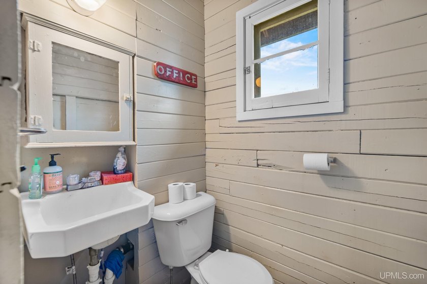 Seize an incredible investment opportunity with this - photo 50