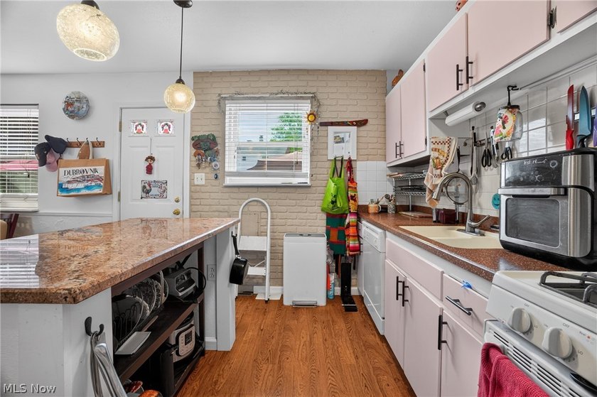Amazing large and updated townhouse in a great location at 27651 - photo 30