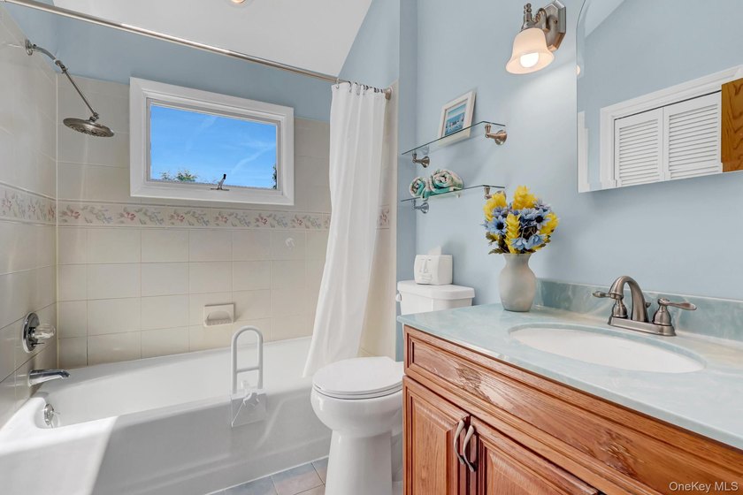 Beautiful, charming and truly one-of-a-kind! Prepare to be wowed - photo 18