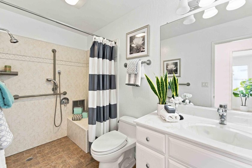 Welcome to 40692 Ladero St, an inviting single-story - photo 21