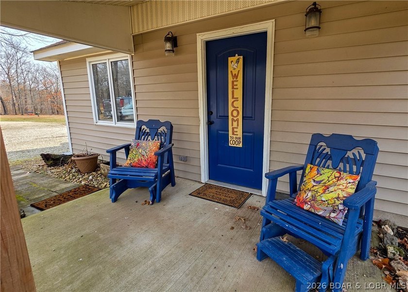 Enjoy peaceful country living on this beautiful 6+ acre property - photo 11