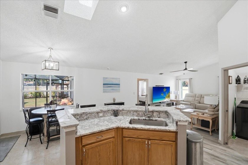 Welcome home to this beautifully updated 3-bedroom, 2-bath pool - photo 20