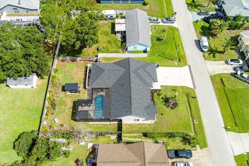 Welcome home to this beautifully updated 3-bedroom, 2-bath pool - photo 50