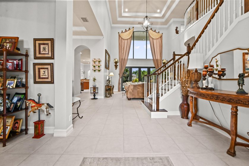 Welcome to this exceptional Toll Brothers 4-bedroom, 4 - photo 9