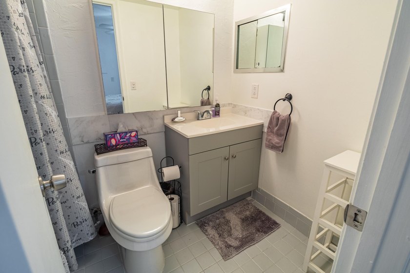 Retirement is a breeze in this charming 1-bedroom, 1.5-bathroom - photo 25