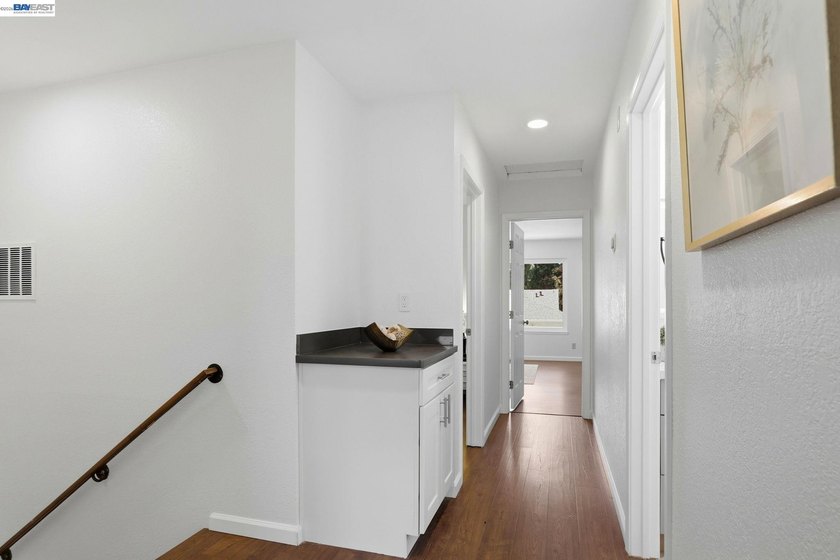 Well-maintained and thoughtfully updated 4-bedroom, 2.5-bath - photo 25