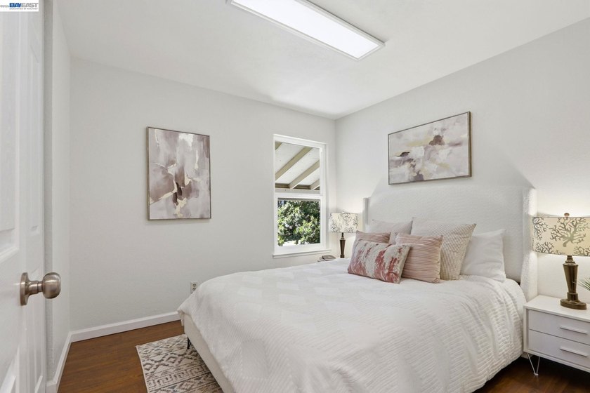 Well-maintained and thoughtfully updated 4-bedroom, 2.5-bath - photo 28