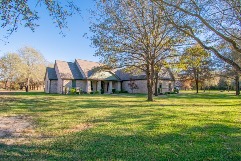 CUSTOM BUILT HOME ON GOLF COURSE WITH ACREAGE SOLD - photo 25