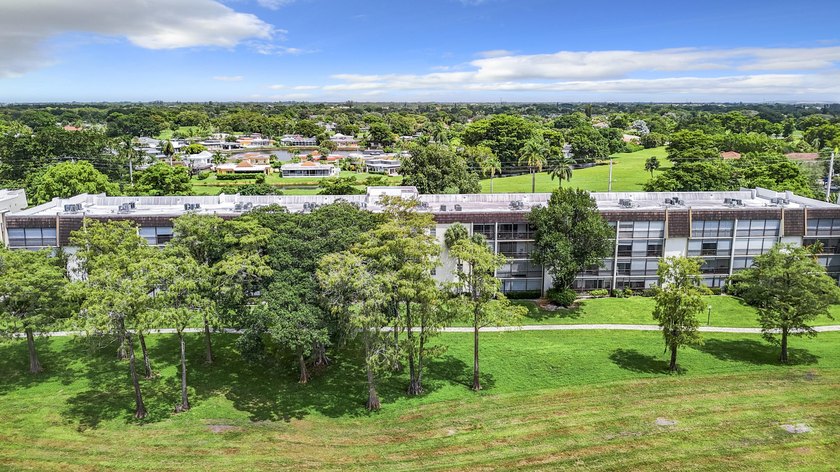 Welcome to the Greens of Inverarity, your piece of paradise! - photo 26