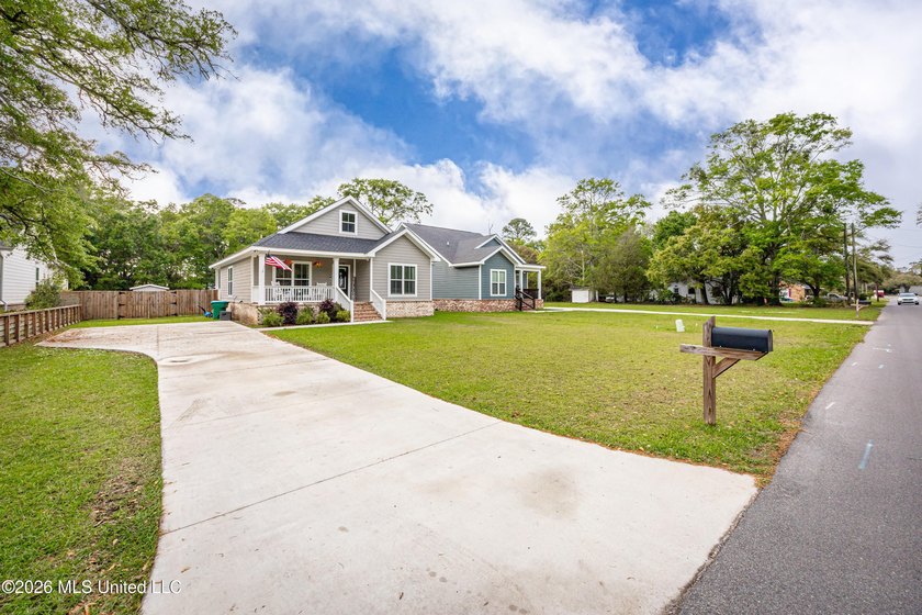 Quality new construction in Pascagoula just built in 2022! - photo 5