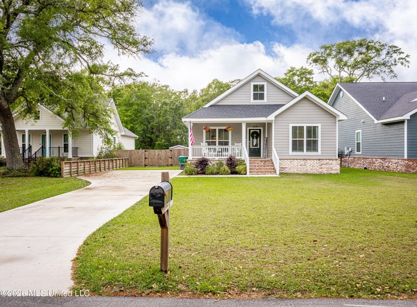 Quality new construction in Pascagoula just built in 2022! - photo 8