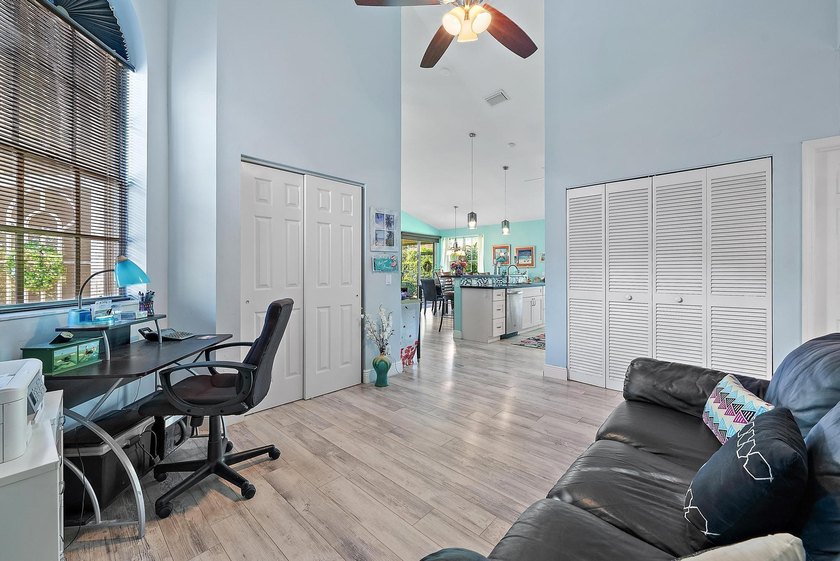 SELLER MOTIVATED, ALL OFFERS WILL BE CONSIDERED, OWNER WILL MAKE - photo 17