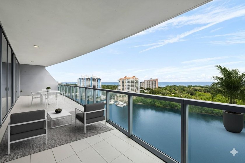 Experience luxury waterfront living at AquaBlu in Fort - photo 6