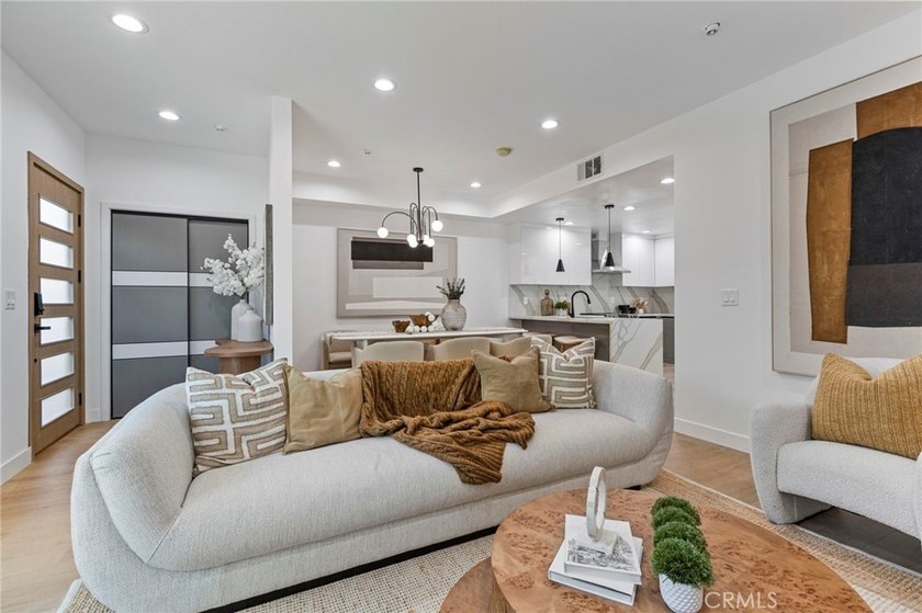 1014 W 223rd St 1 - photo 4