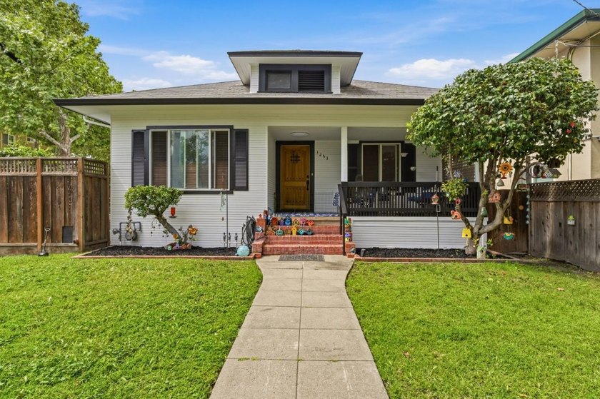 Discover a remarkable investment opportunity nestled in the - photo 3