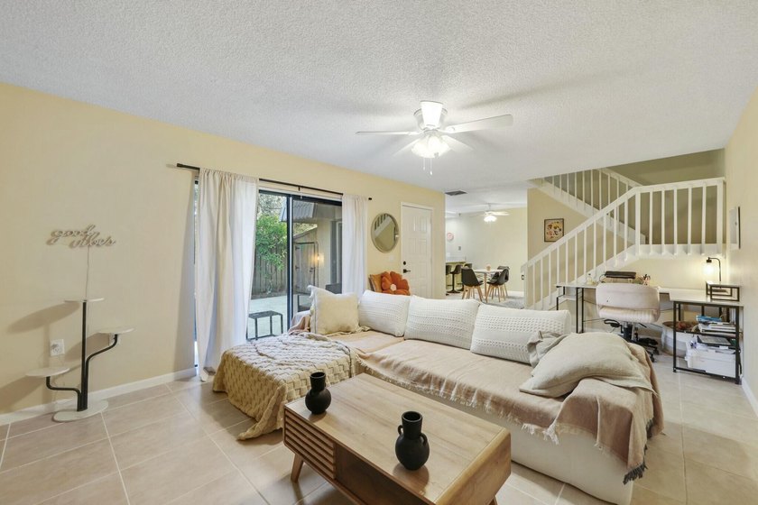 Located in the Village of Sandalwood Lakes South , this newly - photo 4
