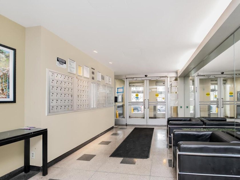 Welcome to 4 Fordham Hill Oval #8D. Offering spectacular views - photo 9