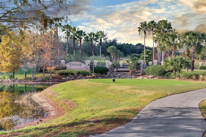 Welcome to this beautifully maintained 4-bedroom, 3-bath home - photo 50