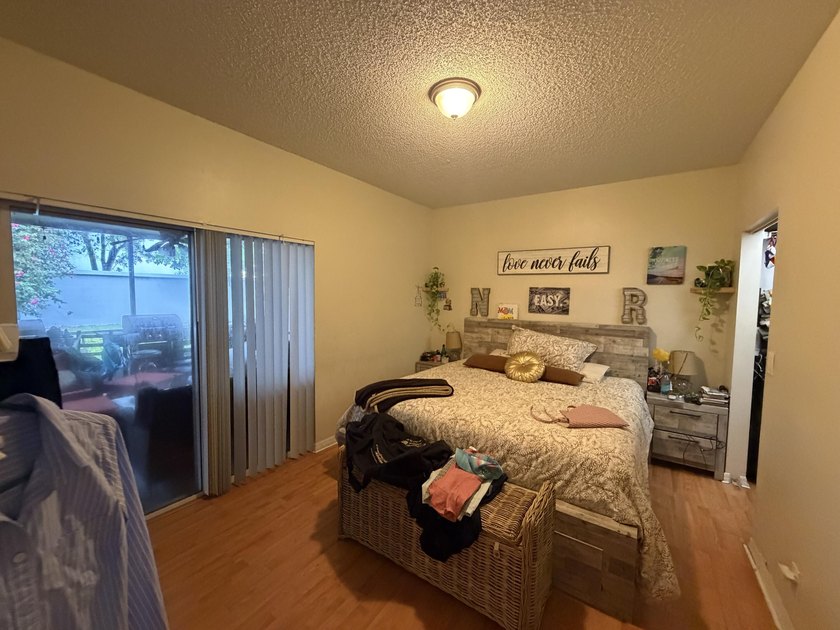 Welcome to this charming all ages, pet friendly, 3-bedroom - photo 9