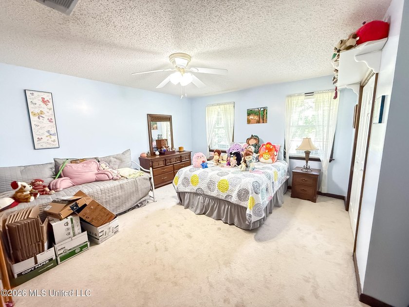 If you've been searching for peaceful country living in the - photo 13