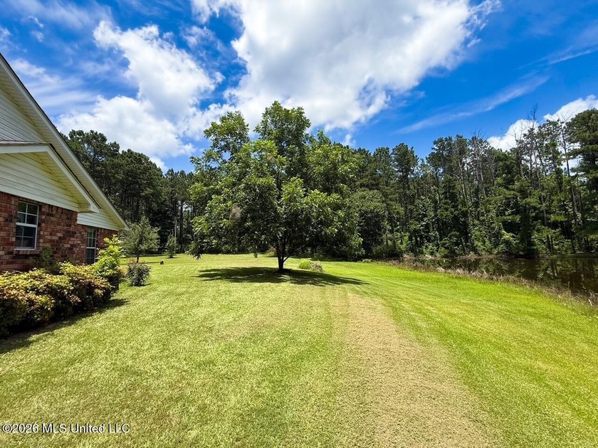 If you've been searching for peaceful country living in the - photo 22
