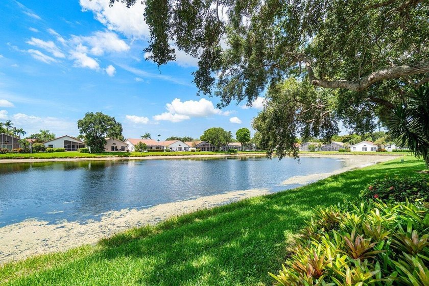 Welcome to this charming 3-bedroom, 2-bathroom single-family - photo 45