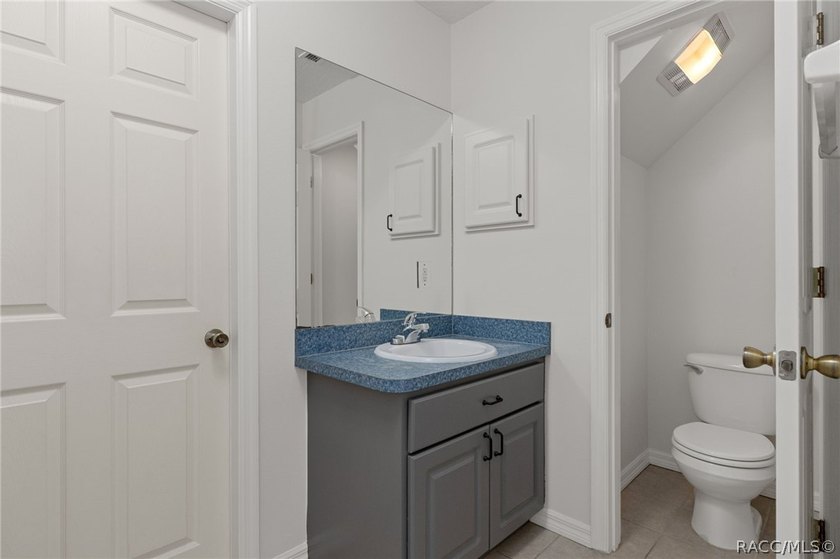 Nestled on a quiet cul-de-sac, this original-owner, custom-built - photo 19