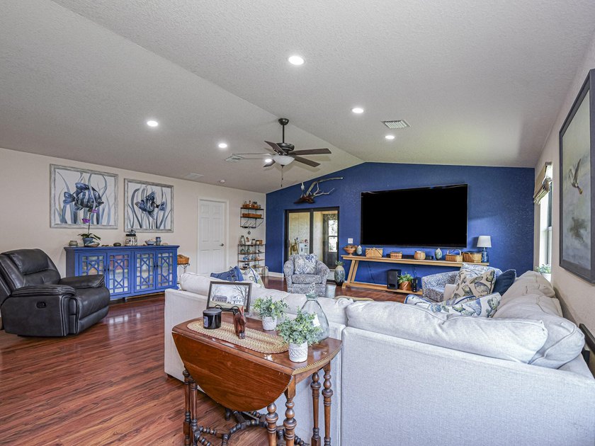 Located in the desirable Spanish Lakes community, this - photo 7