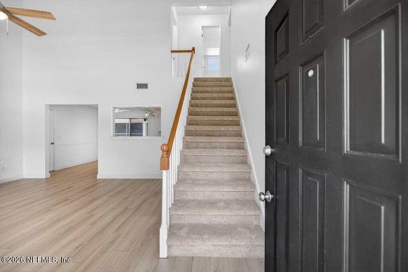 Open House everyday, call us for time! Beautifully updated home - photo 4