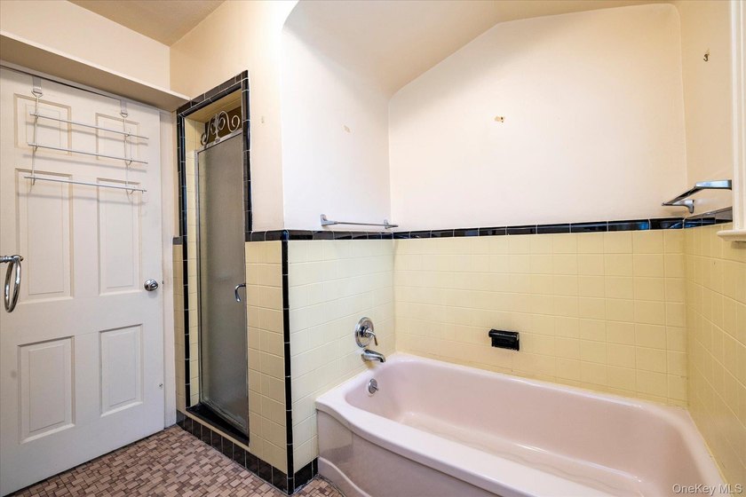 Make this warm and welcoming 4-bedroom, 2-bath cape; your own - photo 16