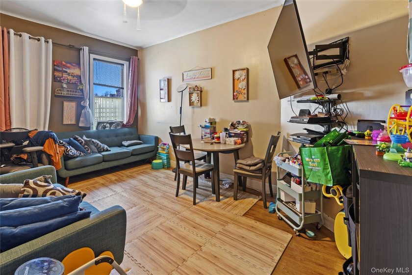 Welcome to 63 Norwood Ave, Brooklyn, NY 11208 - a - photo 17