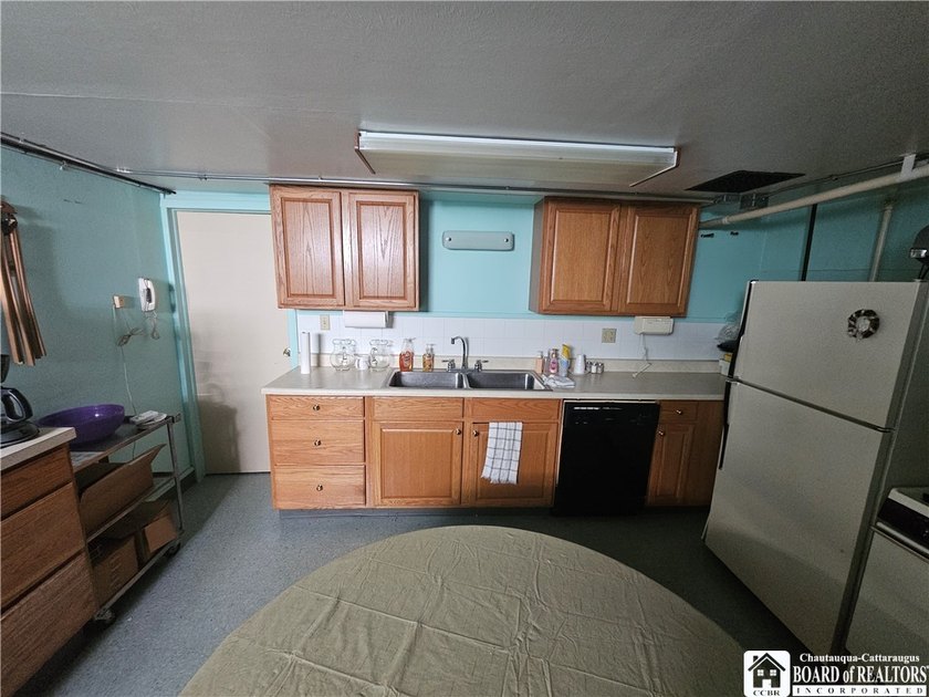 Spacious church property located in the Village of Portville - photo 22