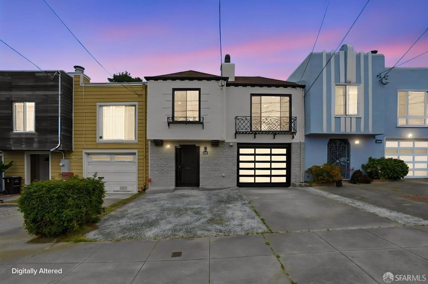 Location, location, location! Welcome to 2180 40th Ave, a bright - photo 2