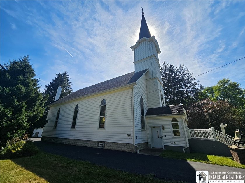 Spacious church property located in the Village of Portville - photo 27