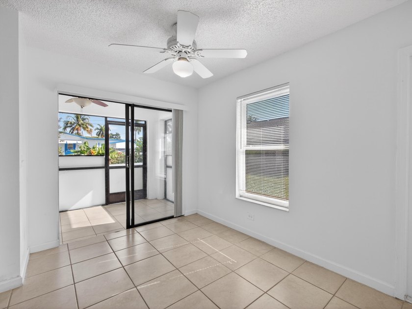 Beautiful 2BR/2BA renovated villa in the sought-after Sierra - photo 10
