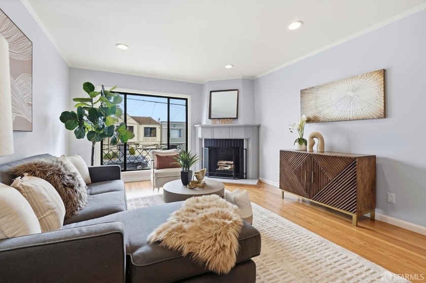 Location, location, location! Welcome to 2180 40th Ave, a bright - photo 10