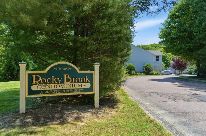 Welcome to this well-maintained 2-bedroom, 1.5-bath condominium - photo 30
