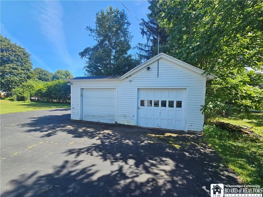 Spacious church property located in the Village of Portville - photo 33