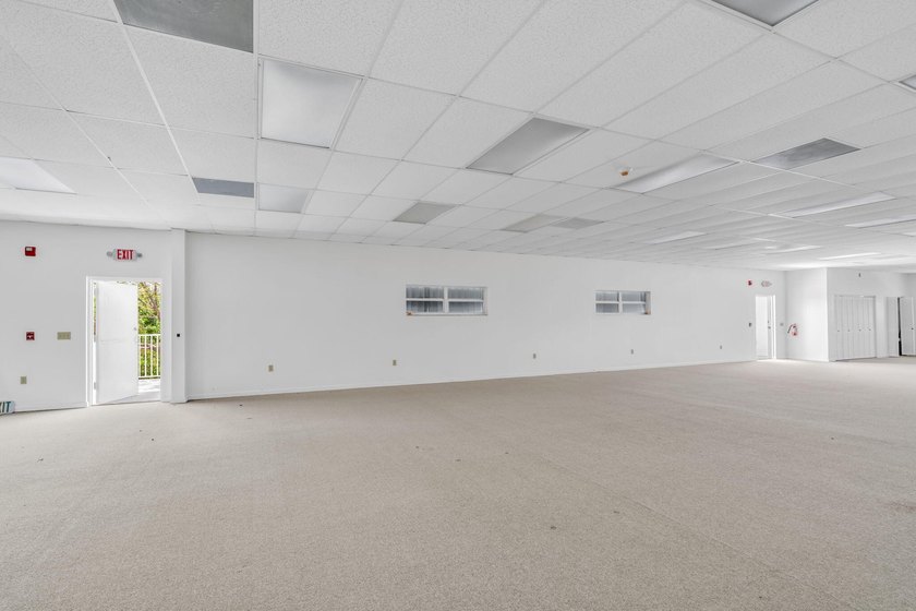Live and/or work in this RARE 100' of waterfront re-development - photo 35