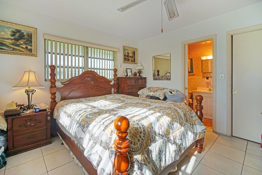 Welcome to Mar-Len Gardens, a sought-after 55+ gated community - photo 7