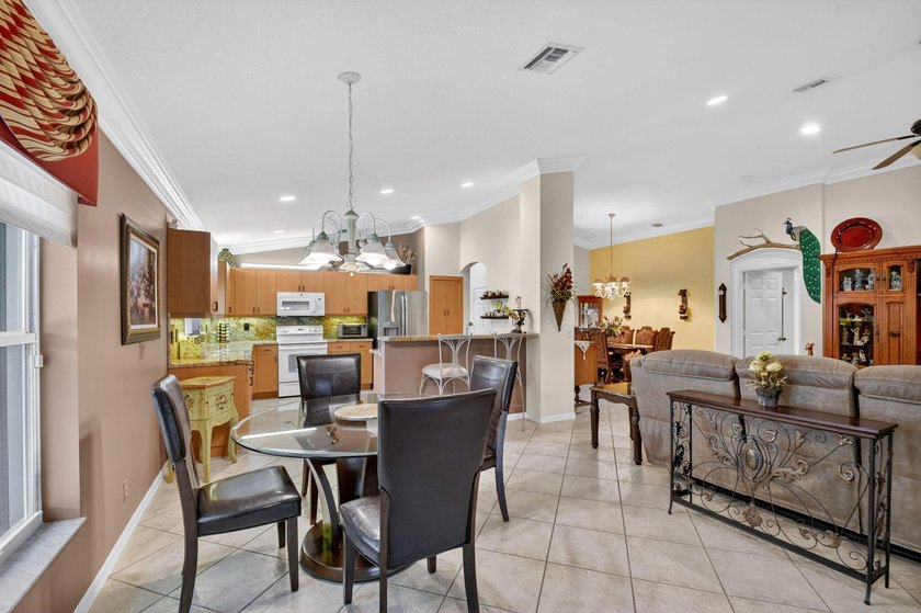 Enjoy the best of 55+ living at Bellaggio in this beautifully - photo 17