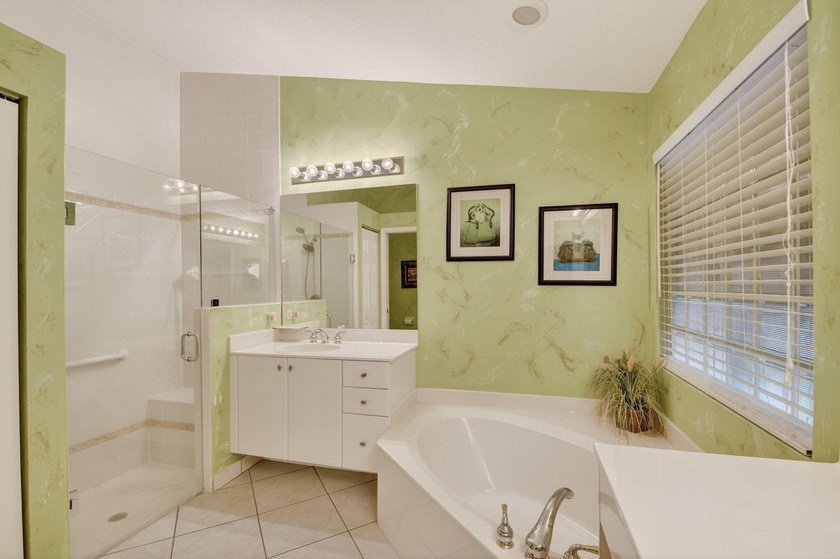 Enjoy the best of 55+ living at Bellaggio in this beautifully - photo 23