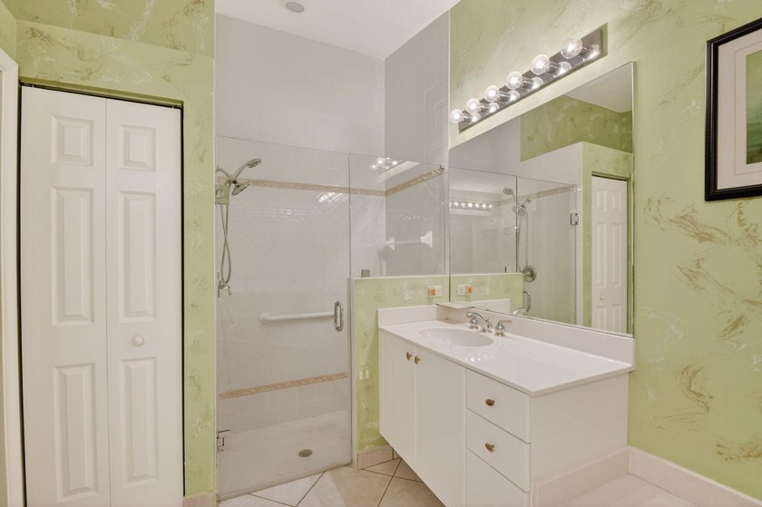 Enjoy the best of 55+ living at Bellaggio in this beautifully - photo 24