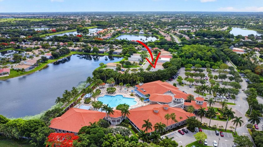 Enjoy the best of 55+ living at Bellaggio in this beautifully - photo 50