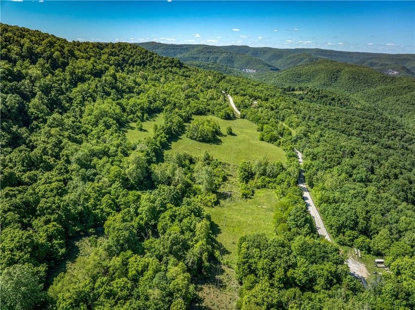 32.22 acres in the heart of Ponca, just minutes from Steel Creek - photo 4