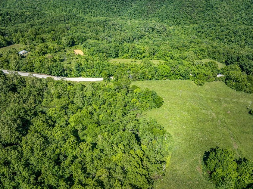 32.22 acres in the heart of Ponca, just minutes from Steel Creek - photo 6