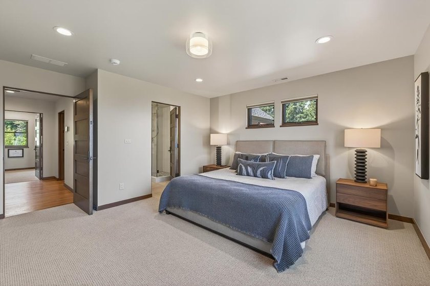 Immaculate Turnkey Whitetail Club Home on 2.06 Acres, perched in - photo 42
